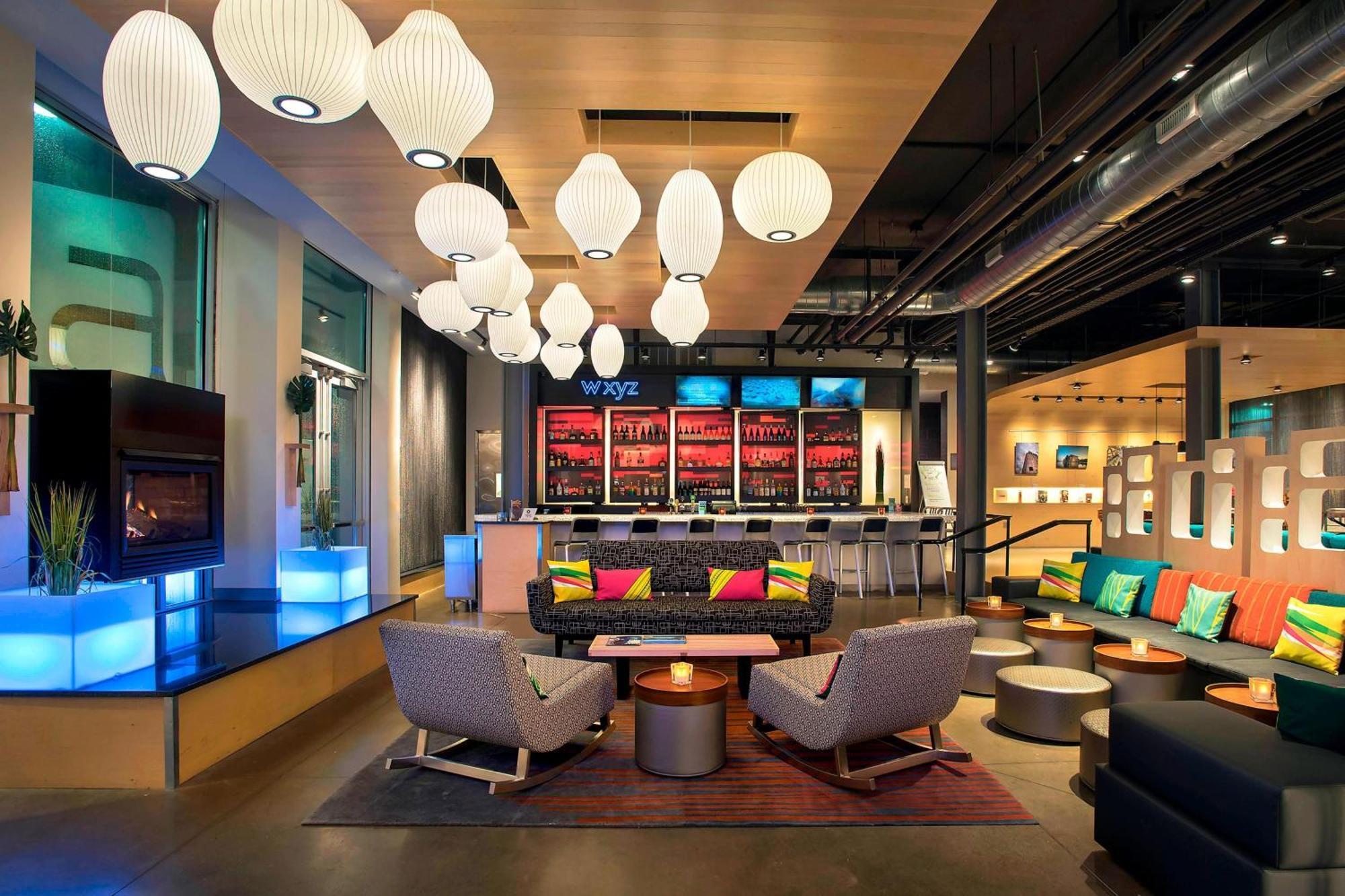 Aloft Buffalo Airport Чийктоуага Екстериор снимка